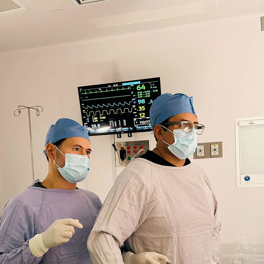 Dr. Francisco Javier Gil Cervantes